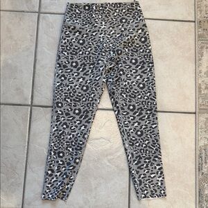 Aerie offline Gray Leopard Print High-Waist Leggings large